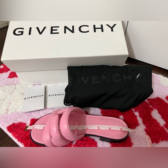 GIVENCHY Pink SANDALS - Picture 15 of 15